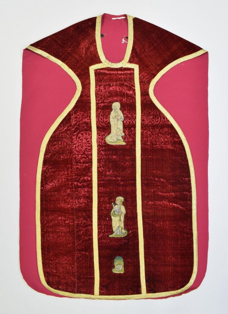 Chasuble top image