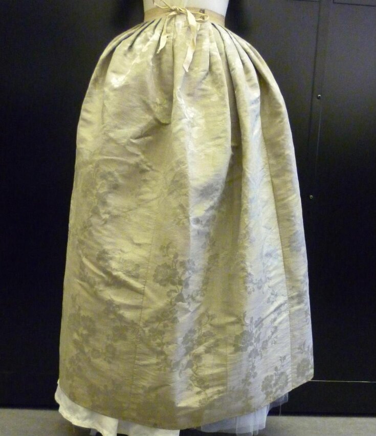 Petticoat top image