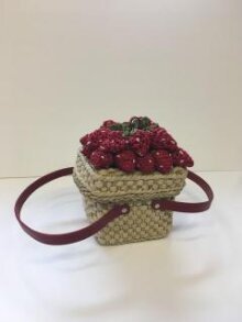 'Strawberry Basket' handbag thumbnail 1