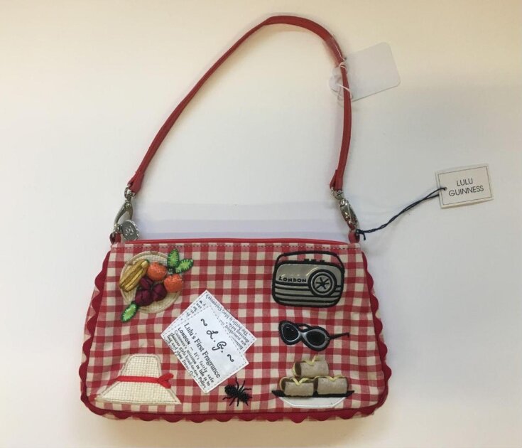 Contact The Guinness Book of World Records: This May Be The Smallest Purse  Ever