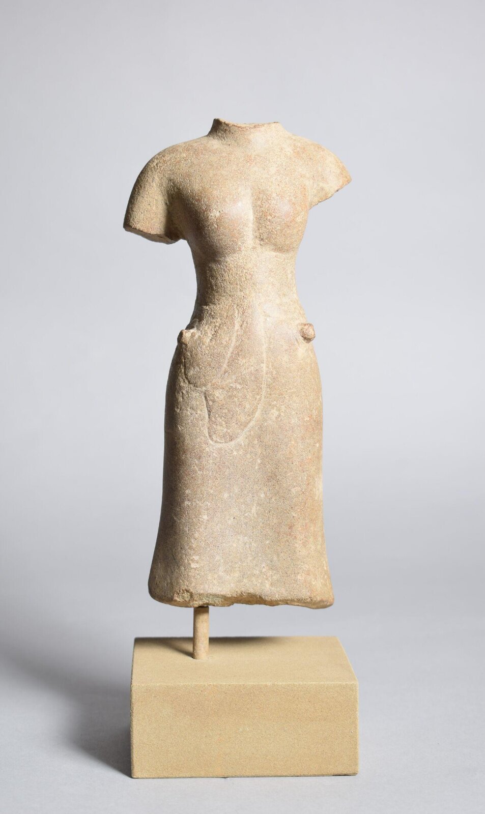 Statuette, 8th century