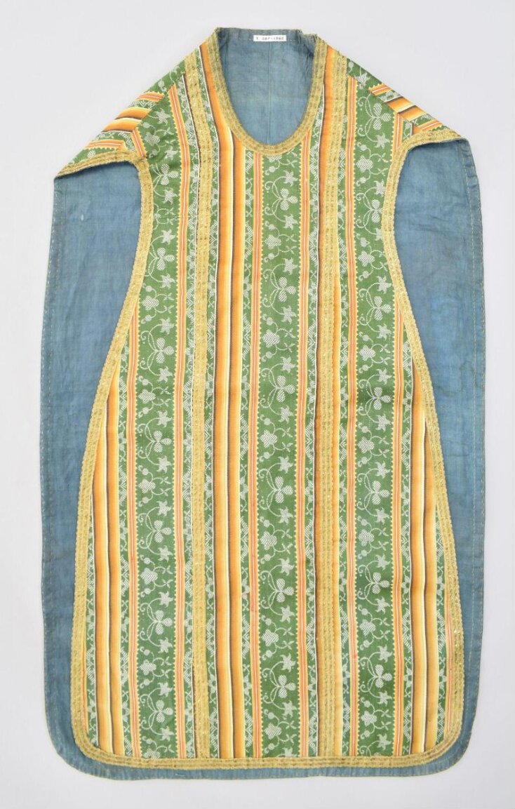 Chasuble top image