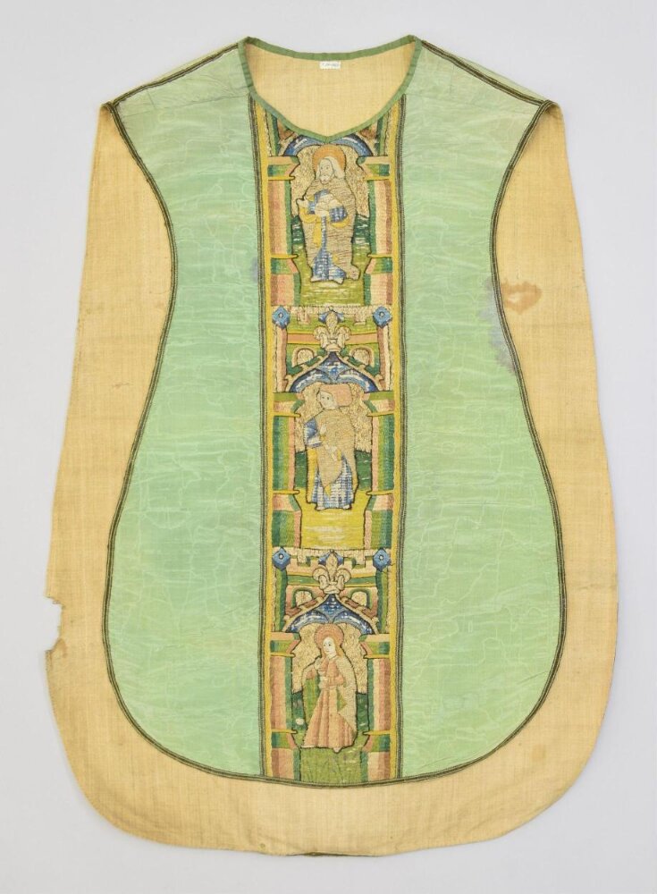 Chasuble top image