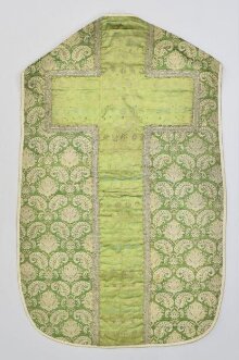 Chasuble thumbnail 1