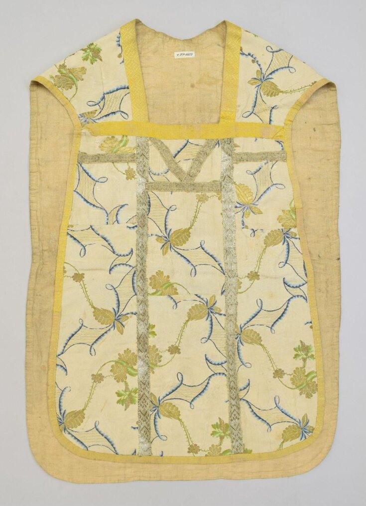 Chasuble top image