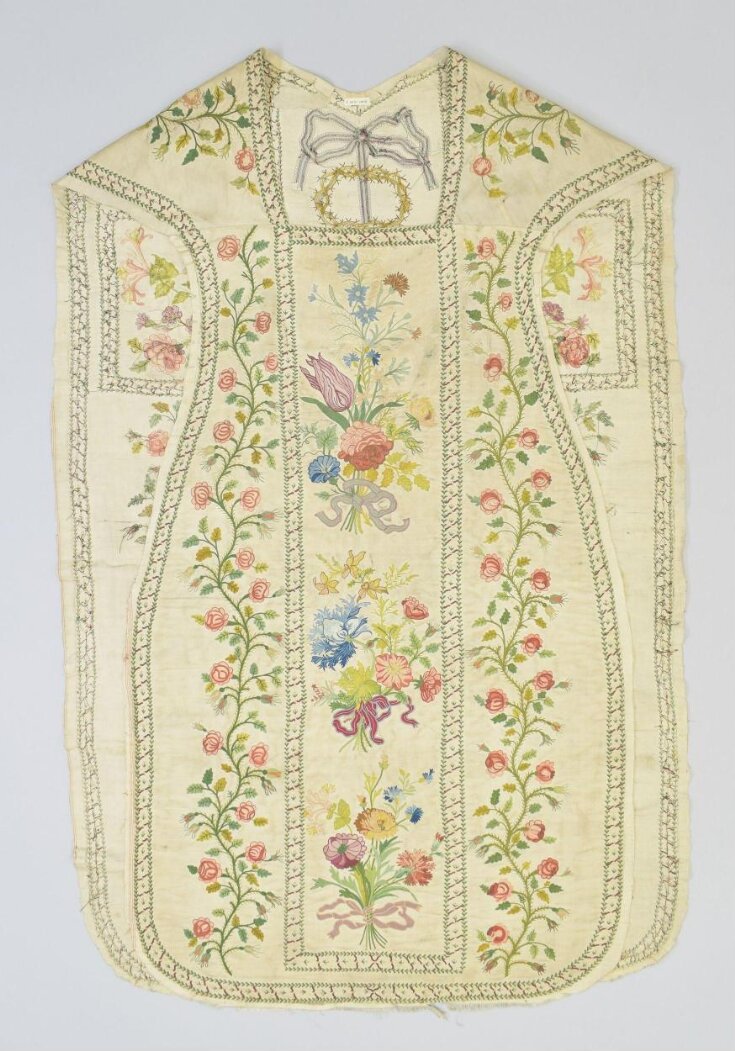 Chasuble top image