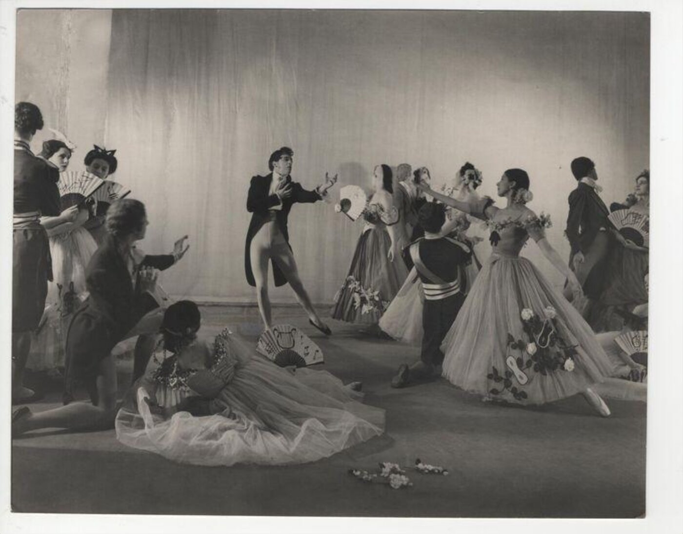 Beaton, Cecil (Sir), Apparitions