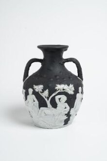Portland Vase thumbnail 1