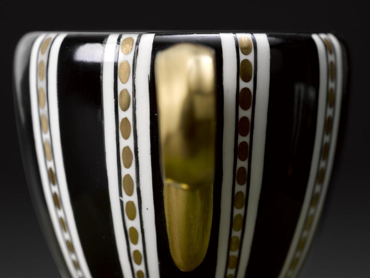 Cup