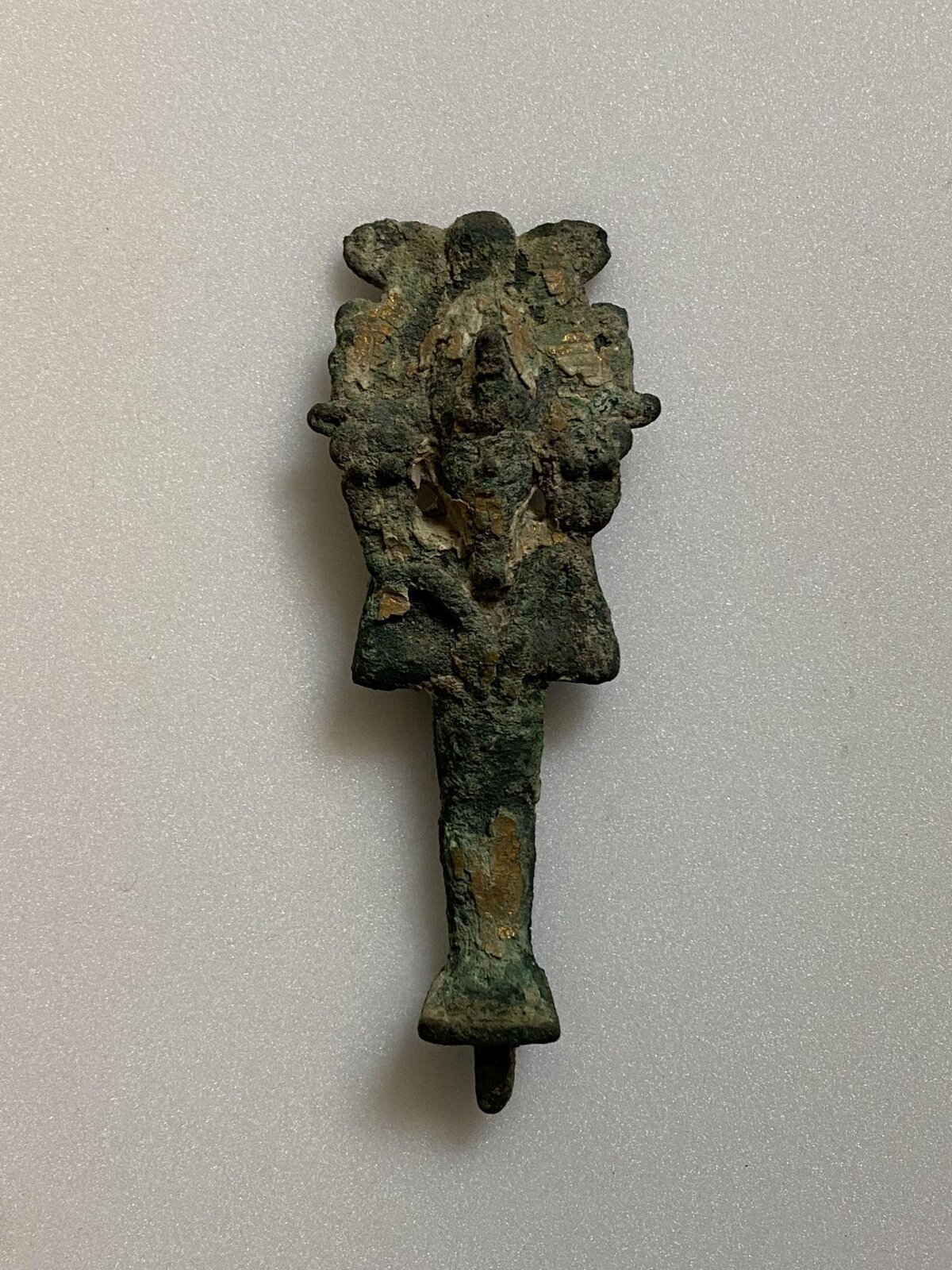 Statuette