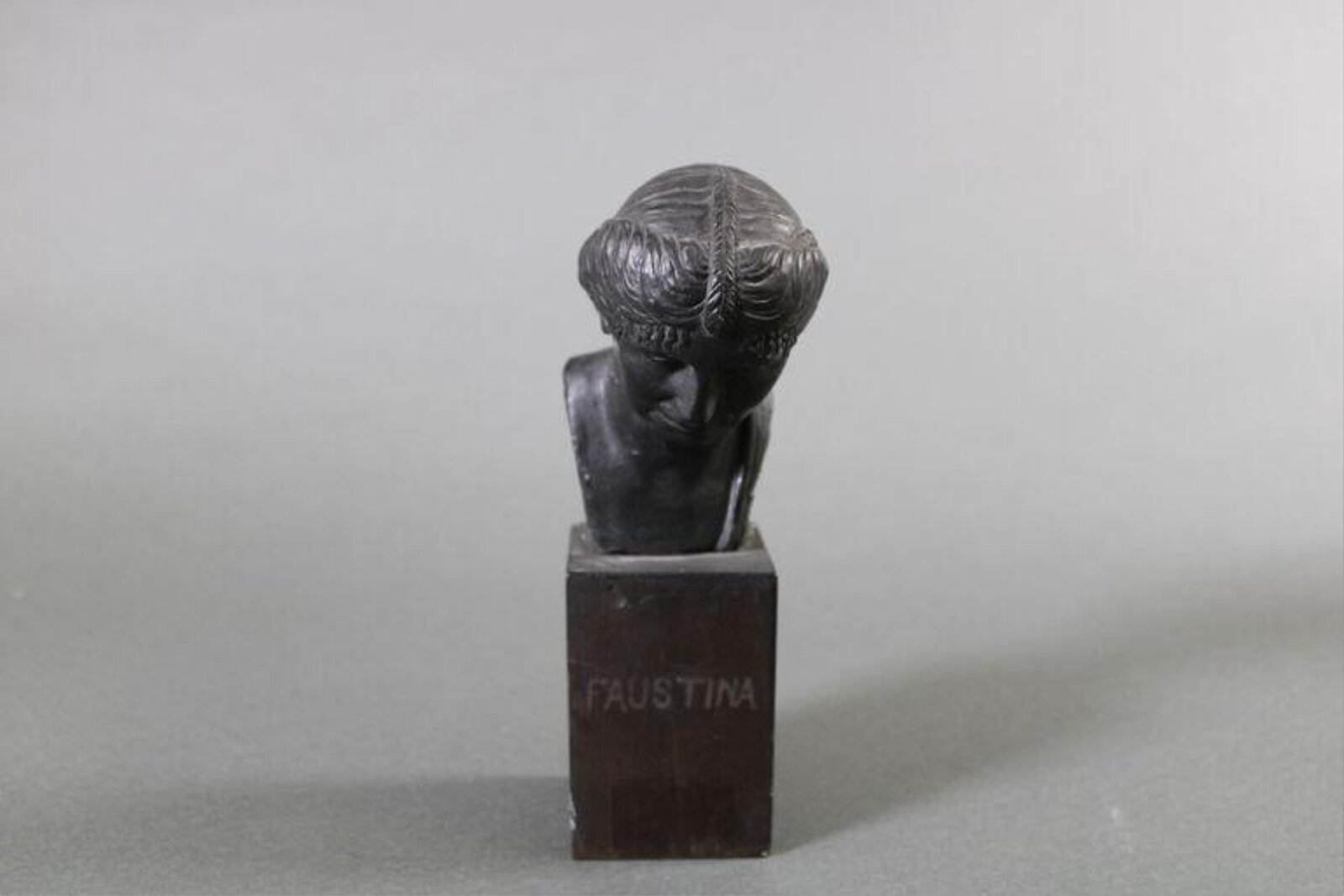 Bust