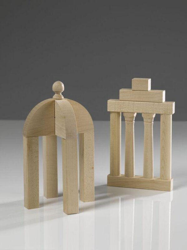 lego titanic with lights