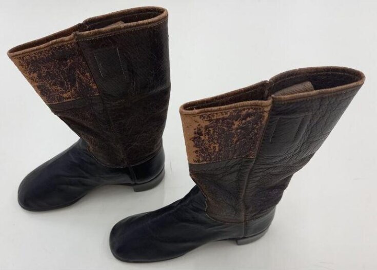 Boots worn by General Tom Thumb top image