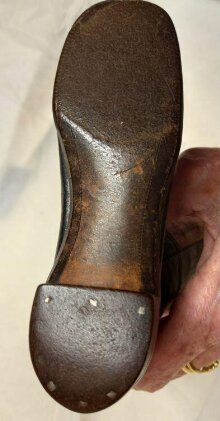 Boot worn by General Tom Thumb thumbnail 1