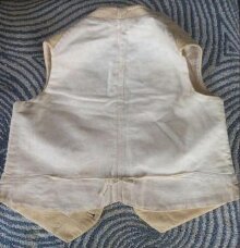 Waistcoat and breeches worn by General Tom Thumb thumbnail 1