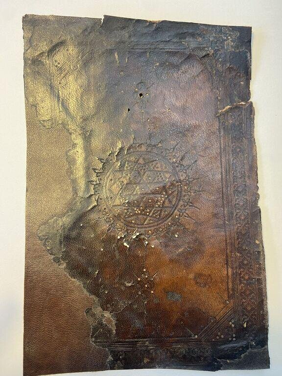 Detached binding