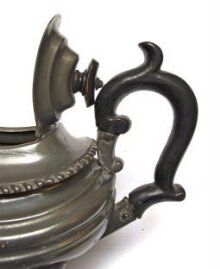 Teapot thumbnail 1