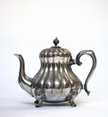 Teapot thumbnail 1