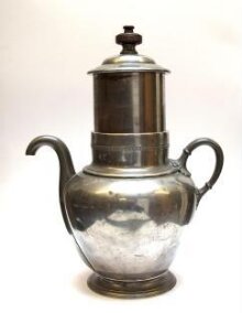 Teapot thumbnail 1