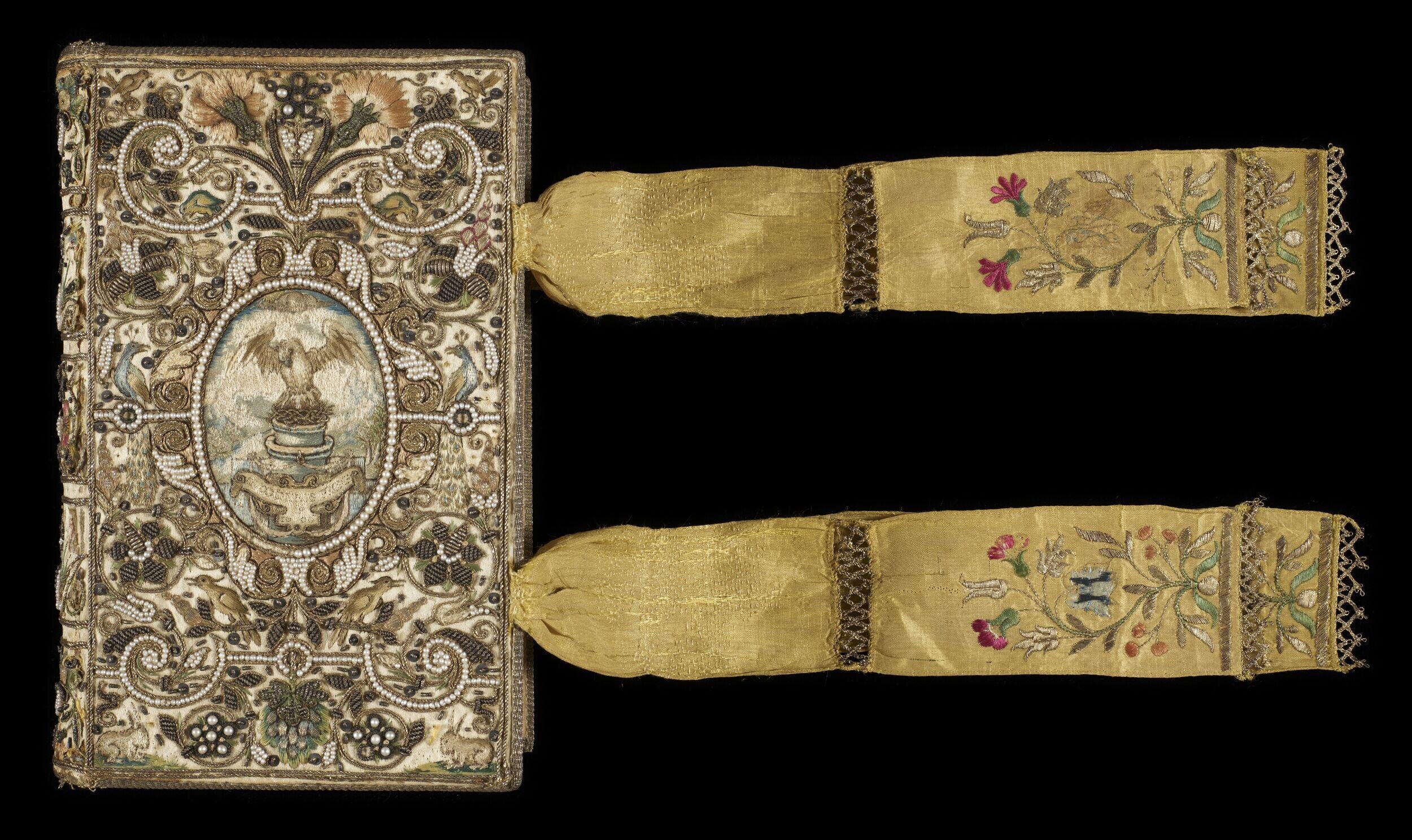 New Testament, followed by the Book of Psalms, with embroidered binding