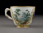 Tea cup and saucer thumbnail 2