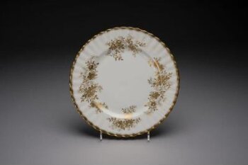 Antoinette' Plate