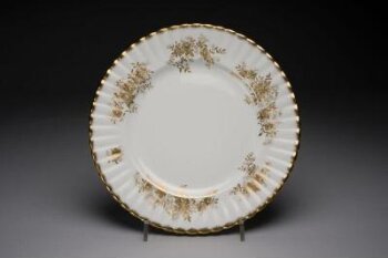 Antoinette' Dinner Plate