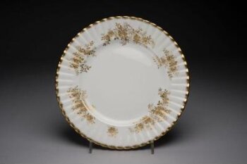 Antoinette' Dinner Plate