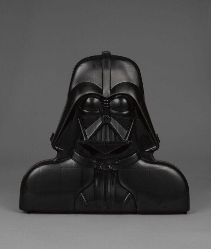 Darth Vader Collector's Case top image