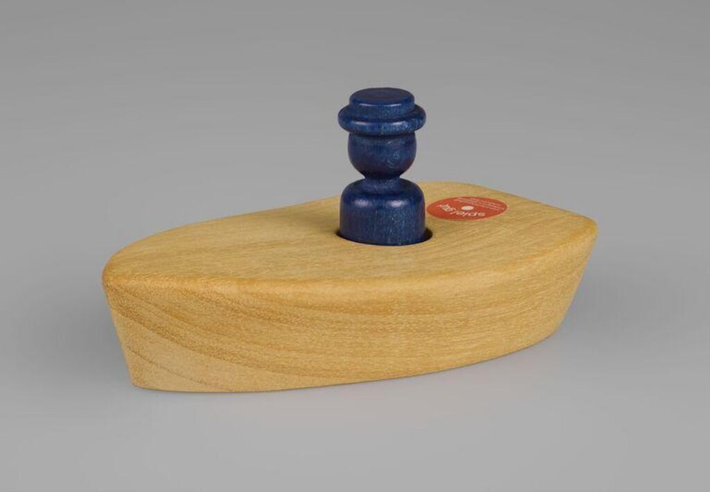 Boot Wasserspielzeug, bestellnummer 813 by Antonio Vitali