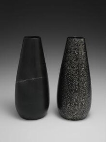 Vase thumbnail 1