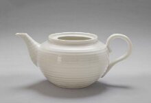 Teapot and Cover thumbnail 1