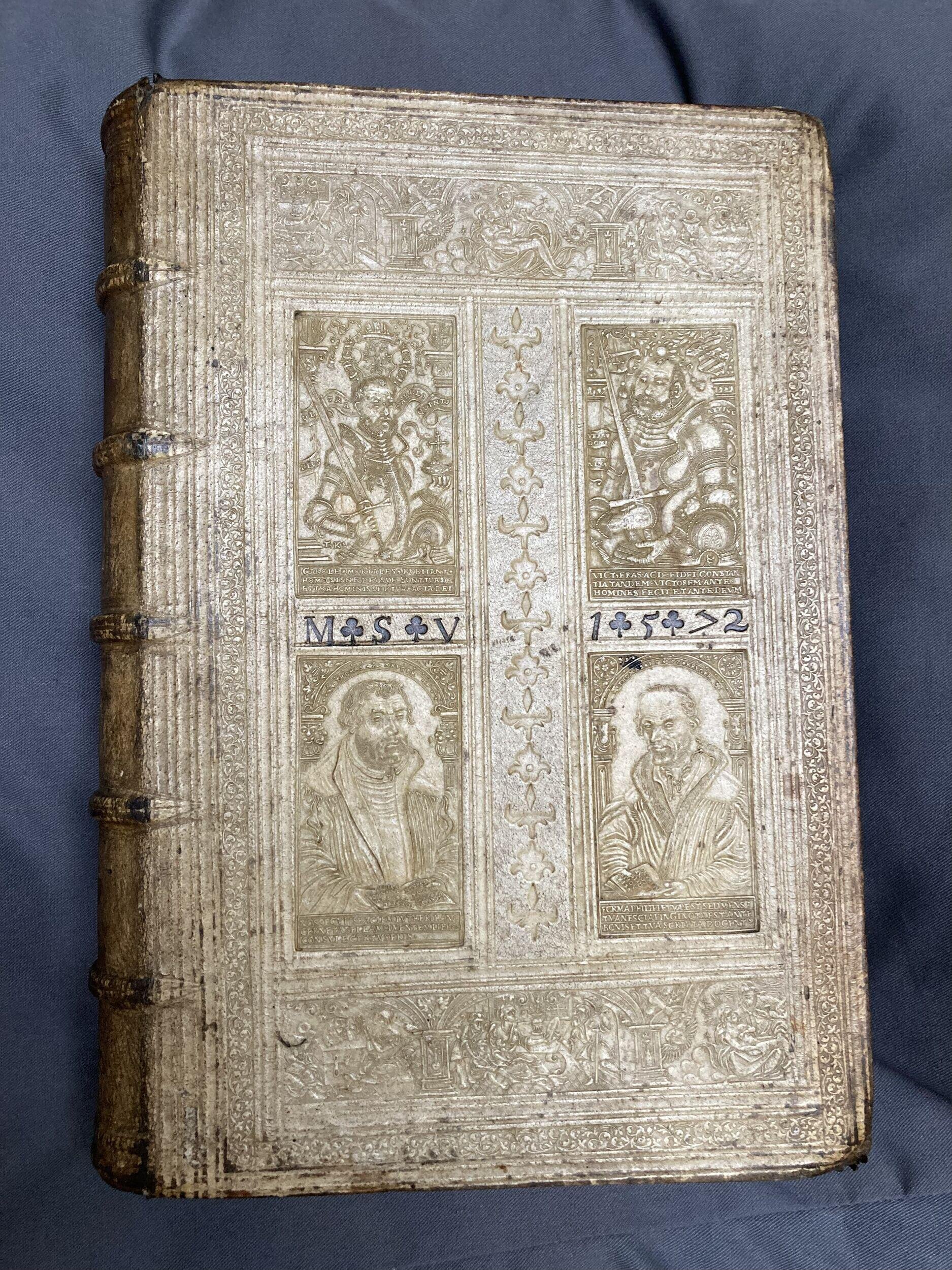 Martin Cromer's De Origine et Rebus Gestis Polonorum and Joachim Curäus's Gentis Silesiae annales.