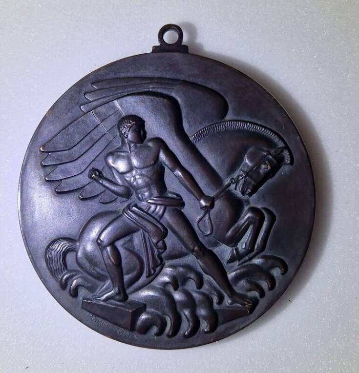 Carnegie Corporation Award Medal top image