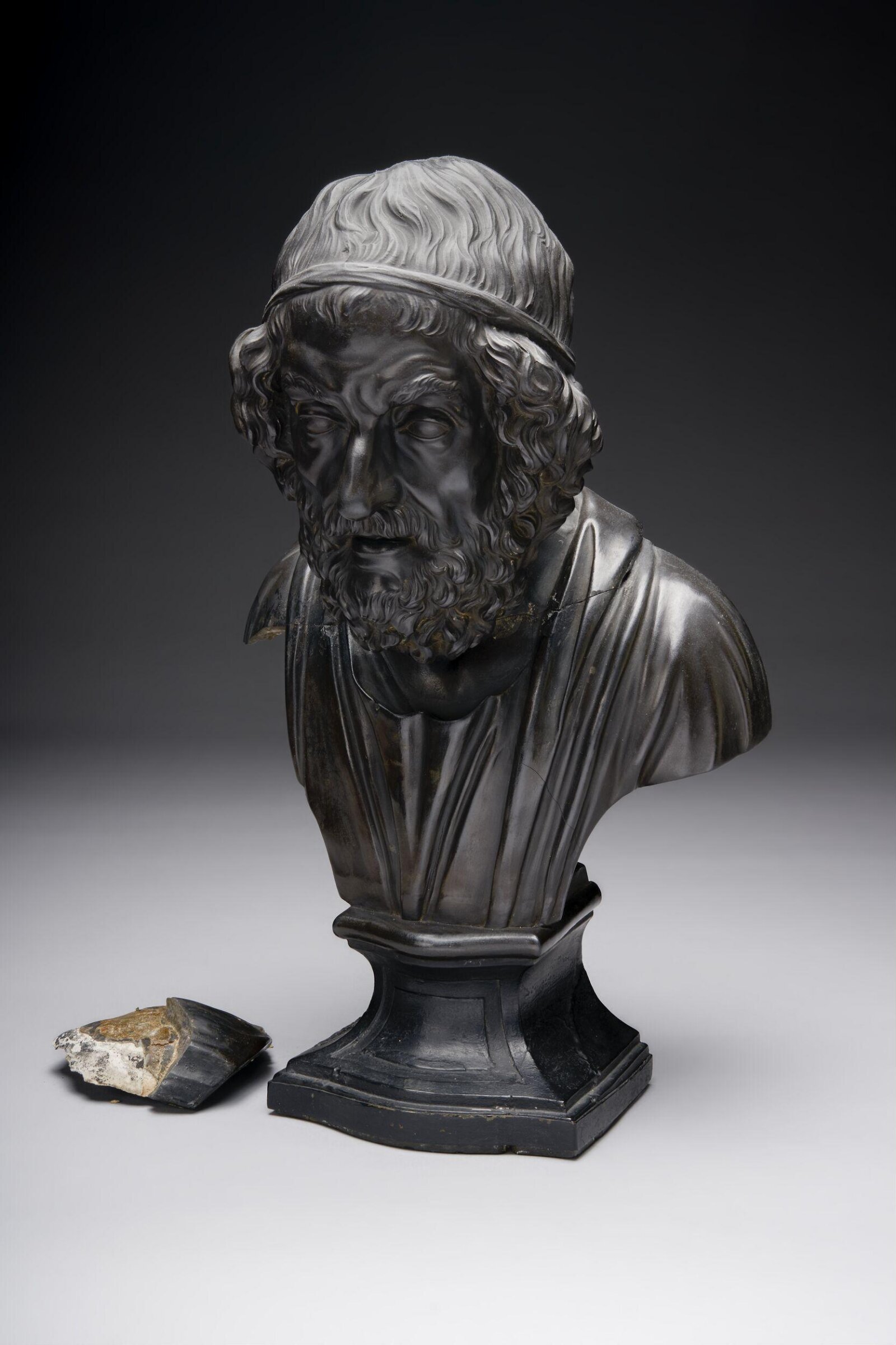 Bust, Josiah Wedgwood and Sons, 18th century