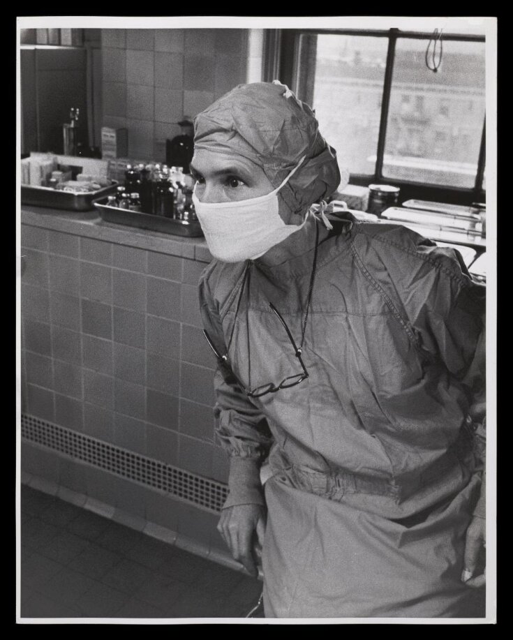 I watched fascinated says Miss Bourke-White, when Dr. Cooper let her watch an operation like hers top image