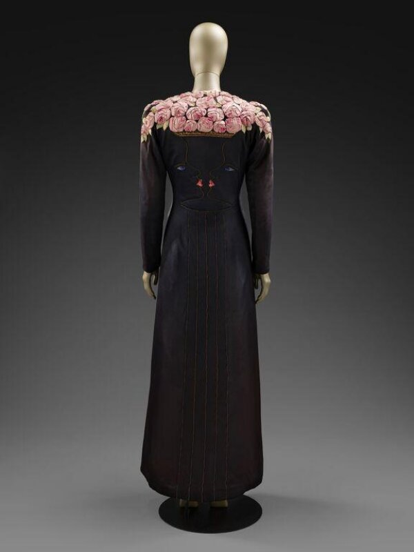 Evening Coat | Cocteau, Jean | Schiaparelli, Elsa | V&A Explore