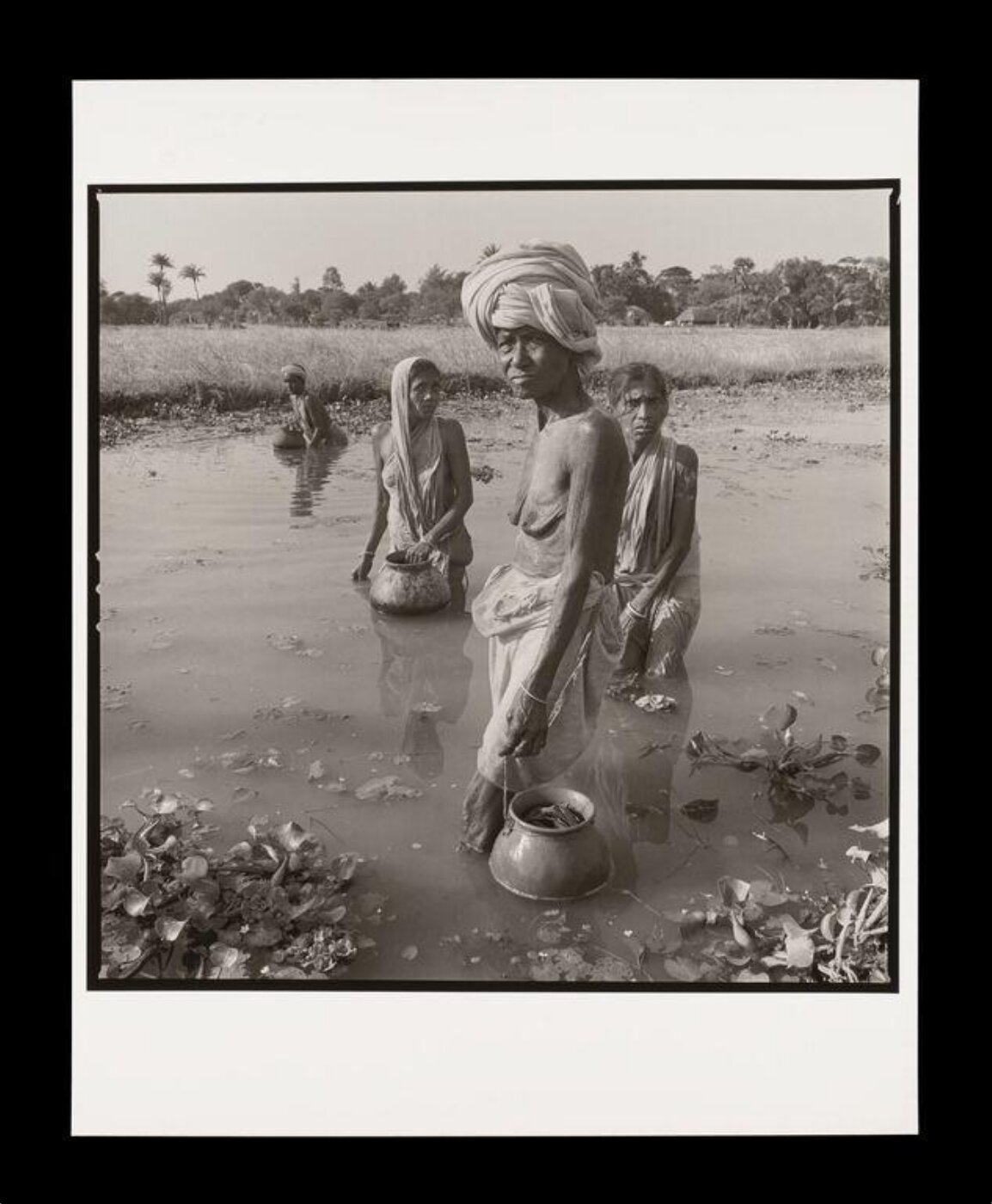 Rosalind Fox Solomon, Midnapur, West Bengal