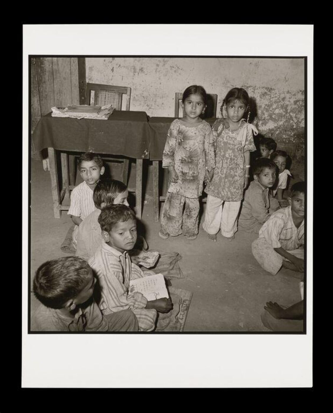 Rosalind Fox Solomon, School Children