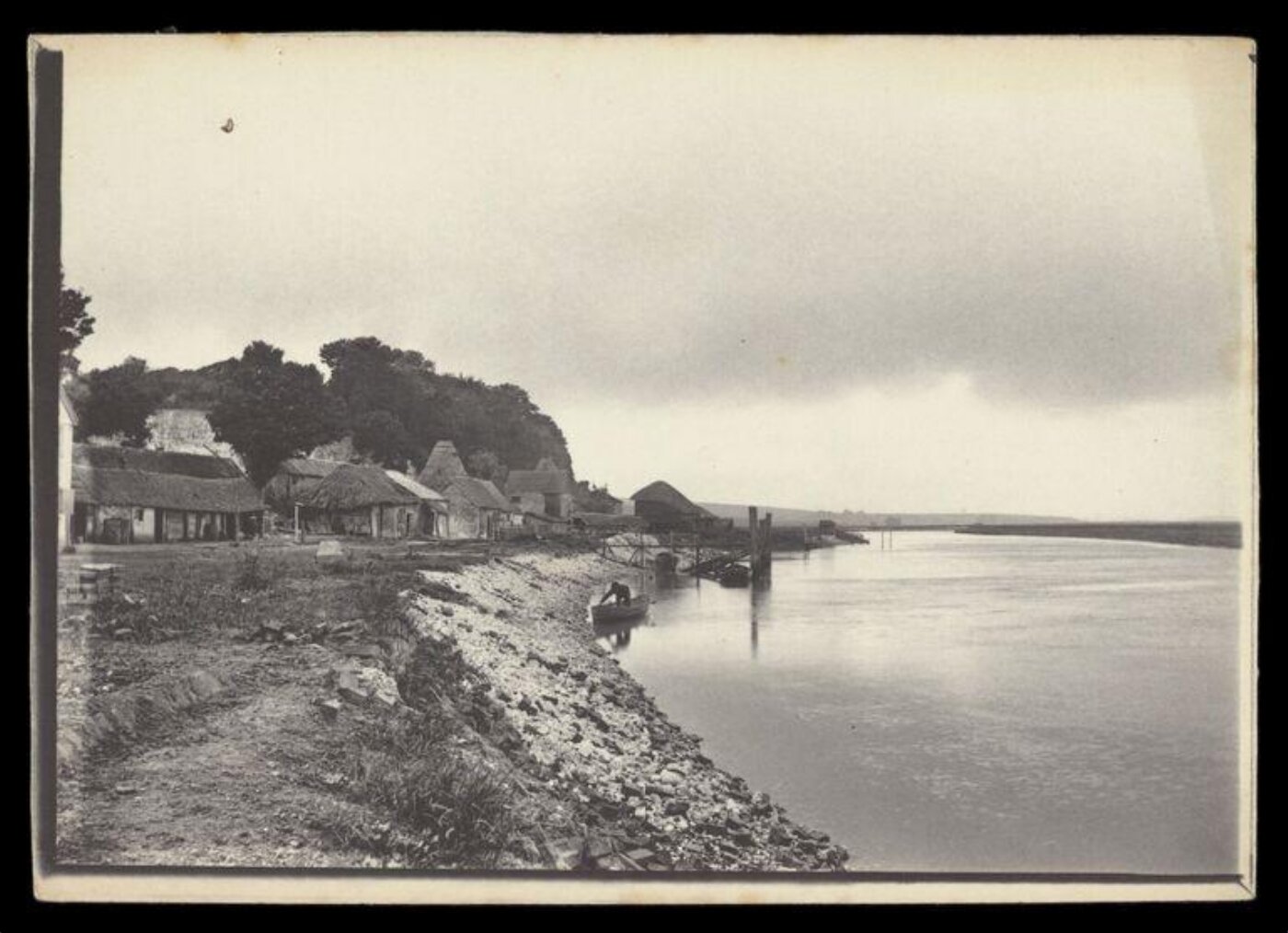 Gale, Lt. Col. Joseph, Thatched-roof Cottages along Shoreline