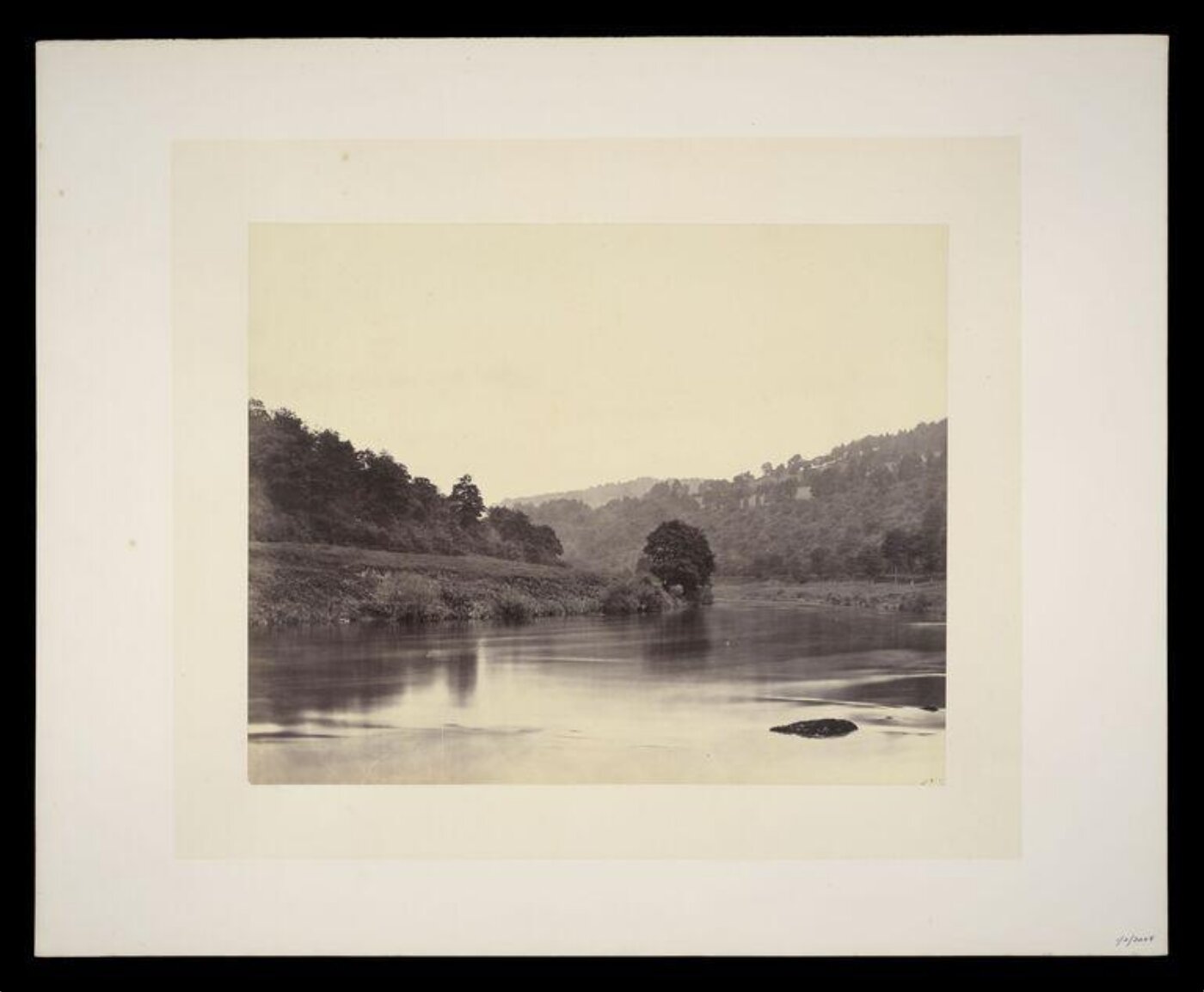 Fenton, Roger, View on the Wye, near Whitebrook