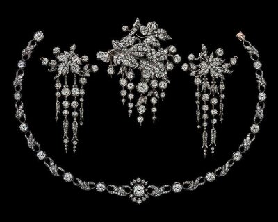The Portland Parure