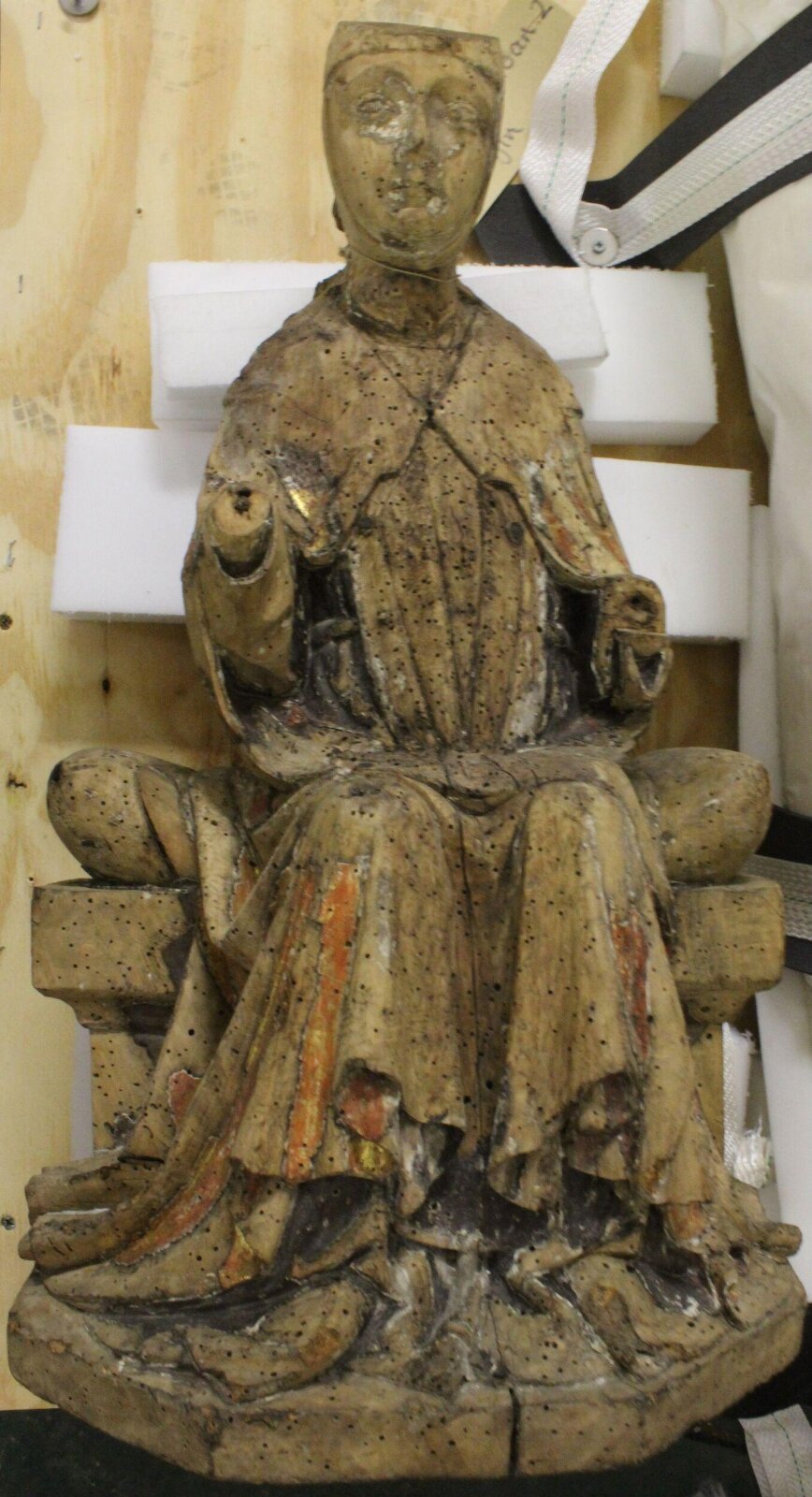 Statue, late 14th century - early 15th century
