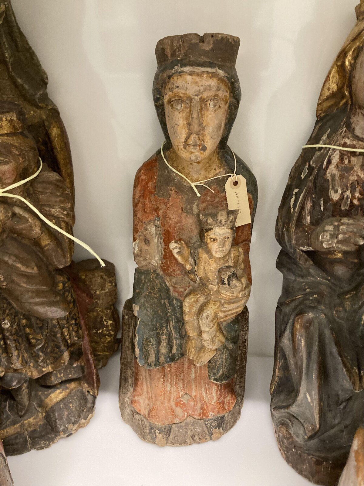 Statuette, late 13th or early 14th century