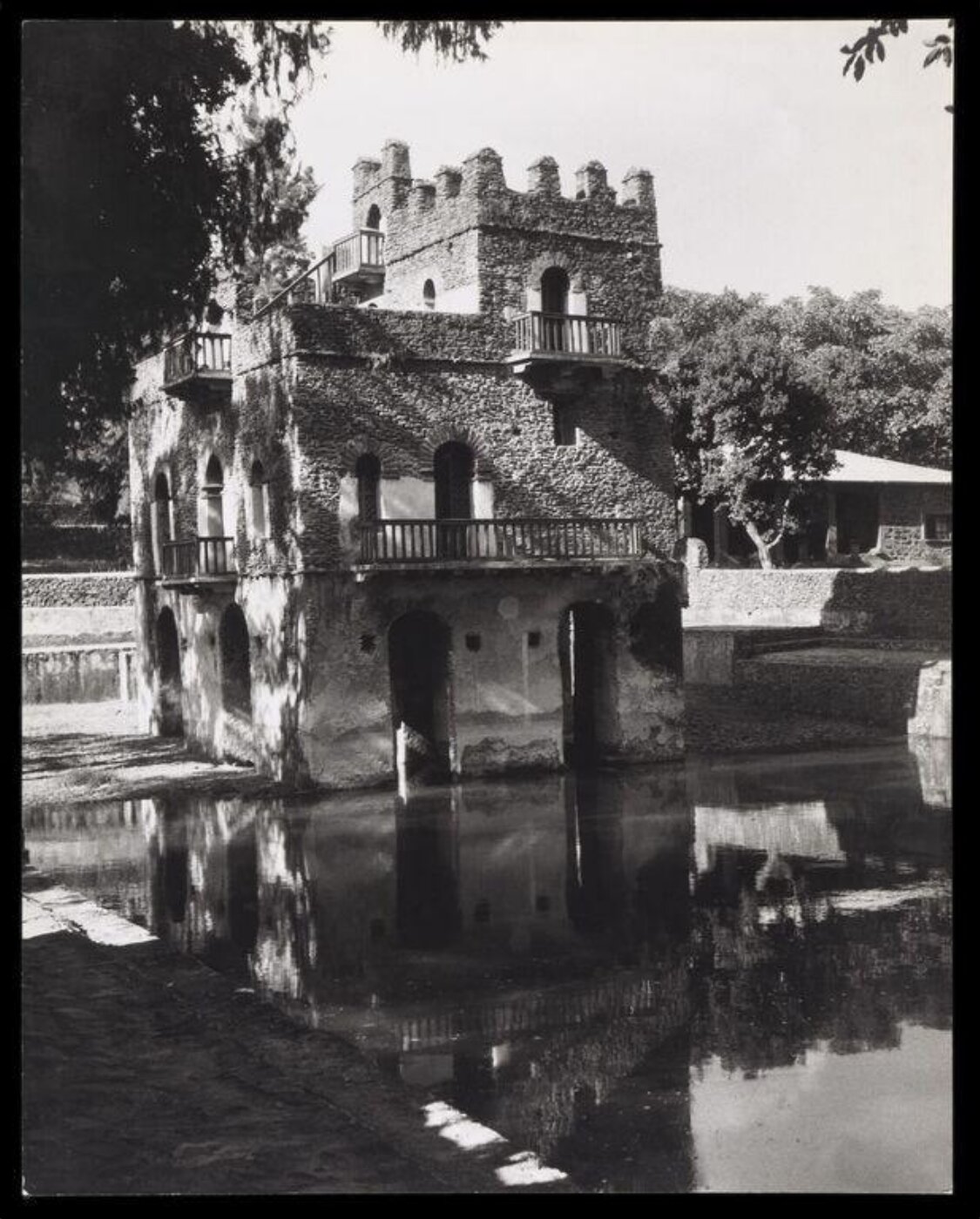 Unknown, Castle Scene
