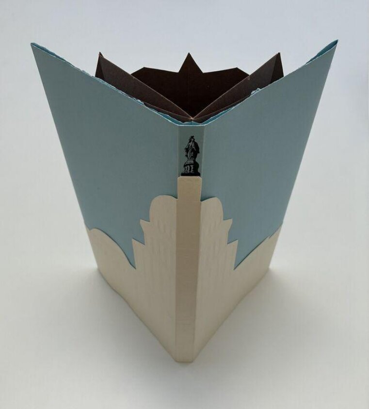 Lady Freedom among us (1994) by Willem van der Vliet