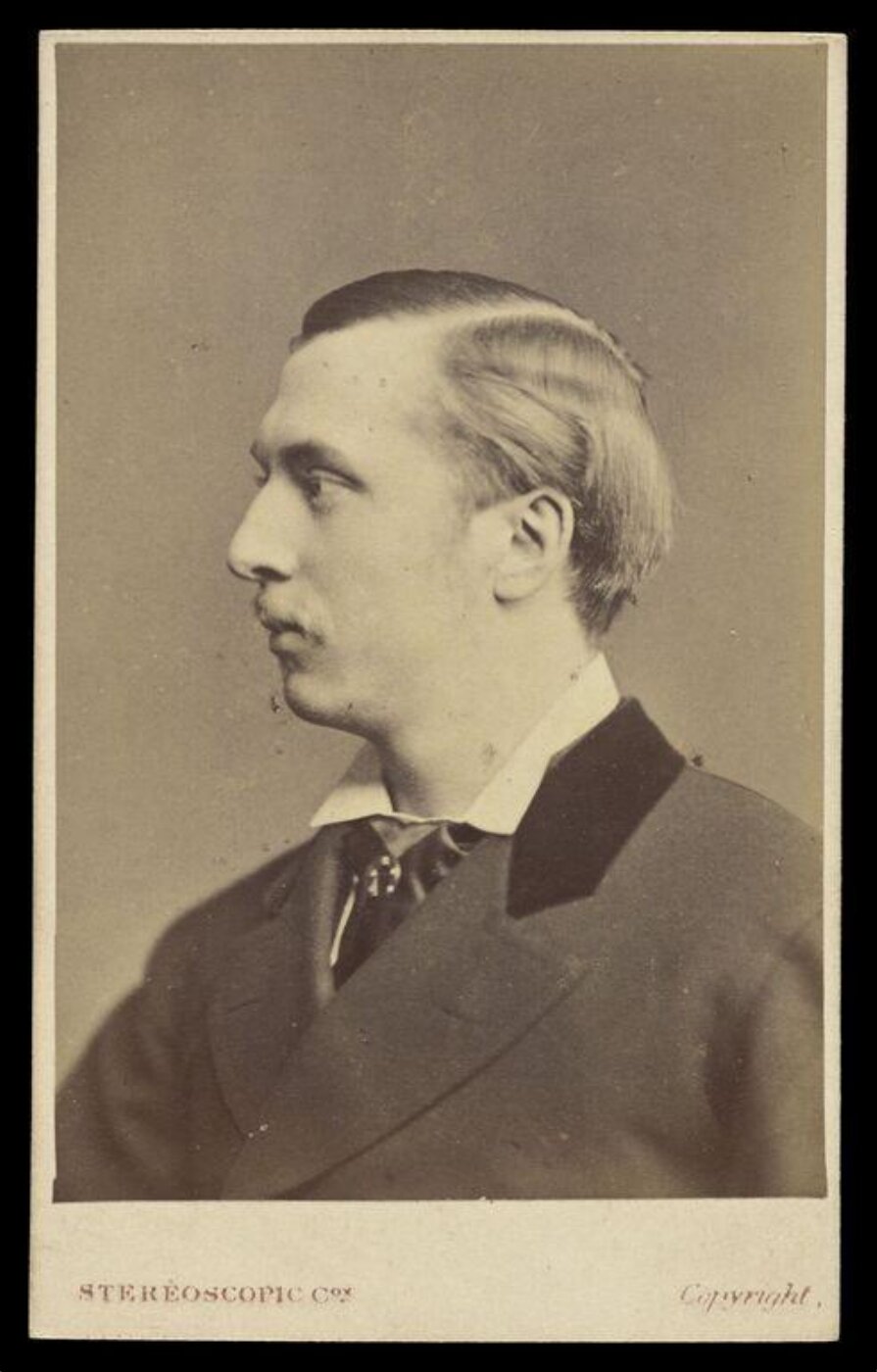 London Stereoscopic and Photographic Company, A portrait of William Hunter Kendal