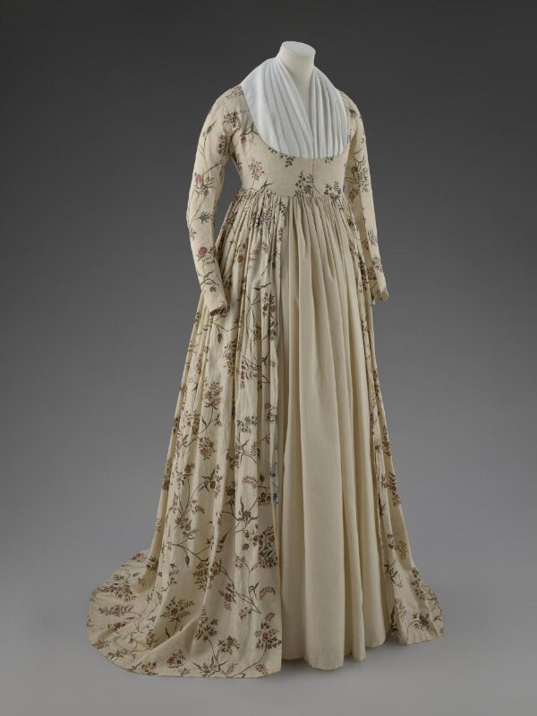 Gown | V&A Explore The Collections