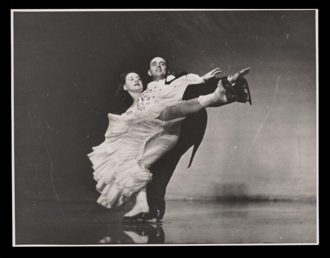 Hardy, Bert, Symphony on Skates