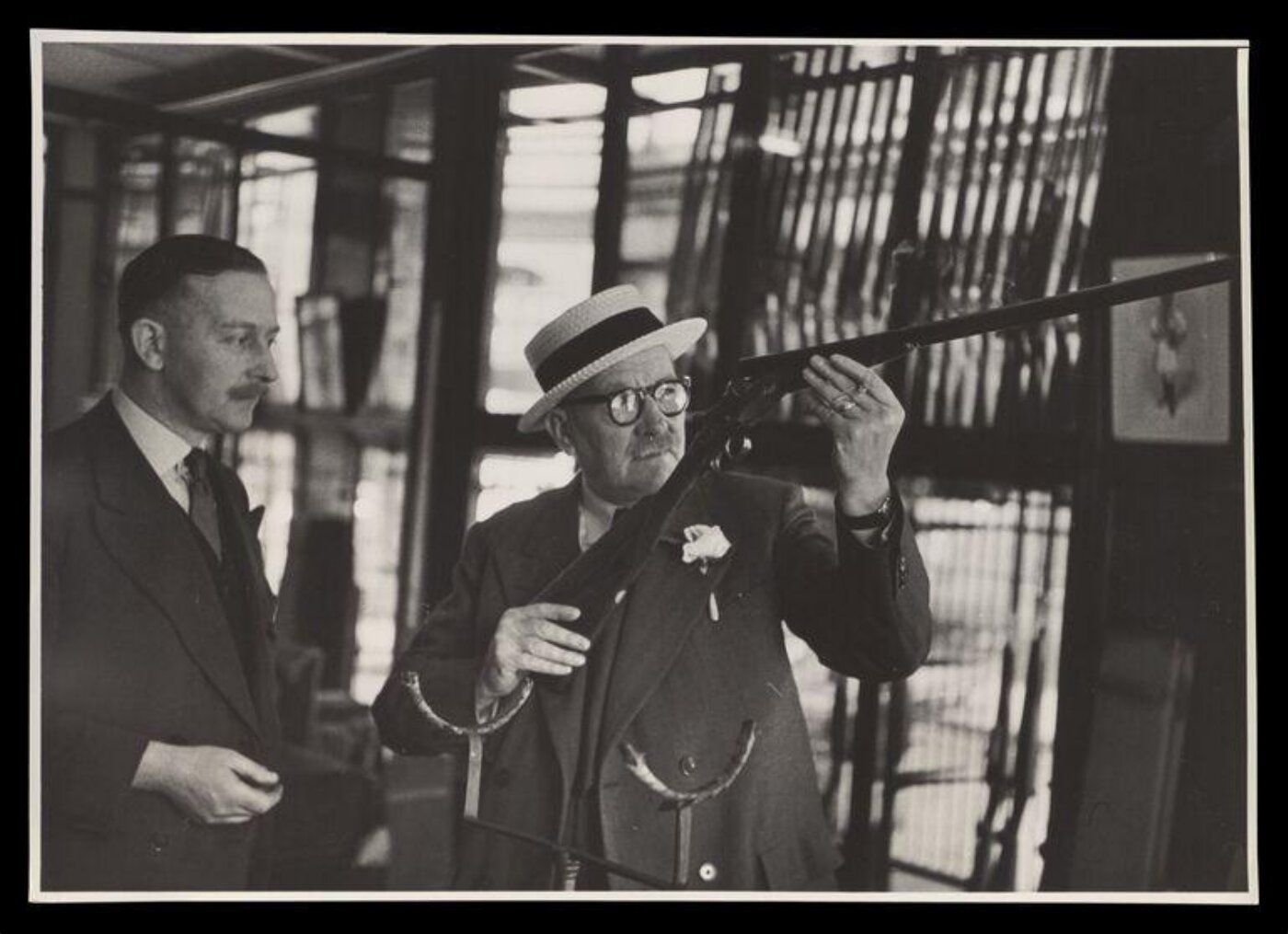 Hardy, Bert, Piccadilly Parade